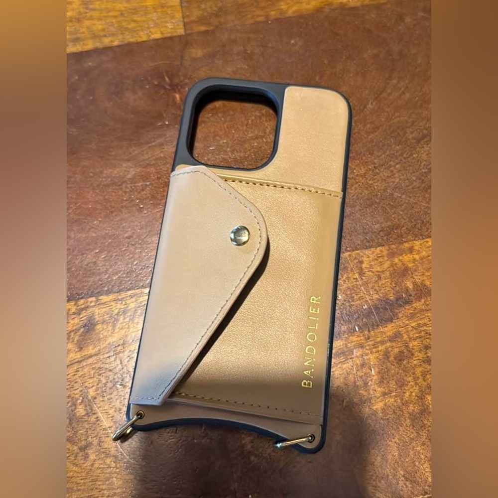 Bandolier leather tan case iPhone 13 Pro